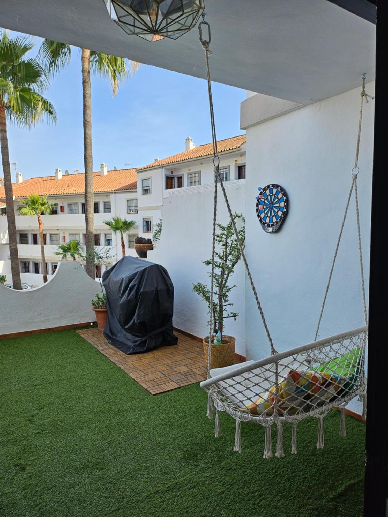 Apartamento En Mijas Con Terraza, Capacidad Para 5 Personas Con Piscina De Temporada Málaga Dış mekan fotoğraf
